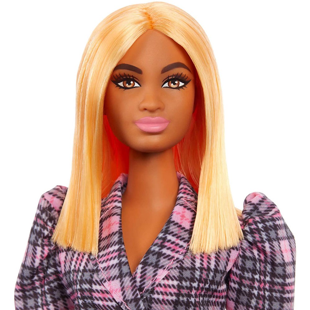 Barbie -nuken mekko, jossa hihat